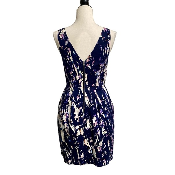 Club Monaco Abstract Print Sleeveless Dress Size 4 | Purple Navy Cream Cocktail - Picture 9 of 13